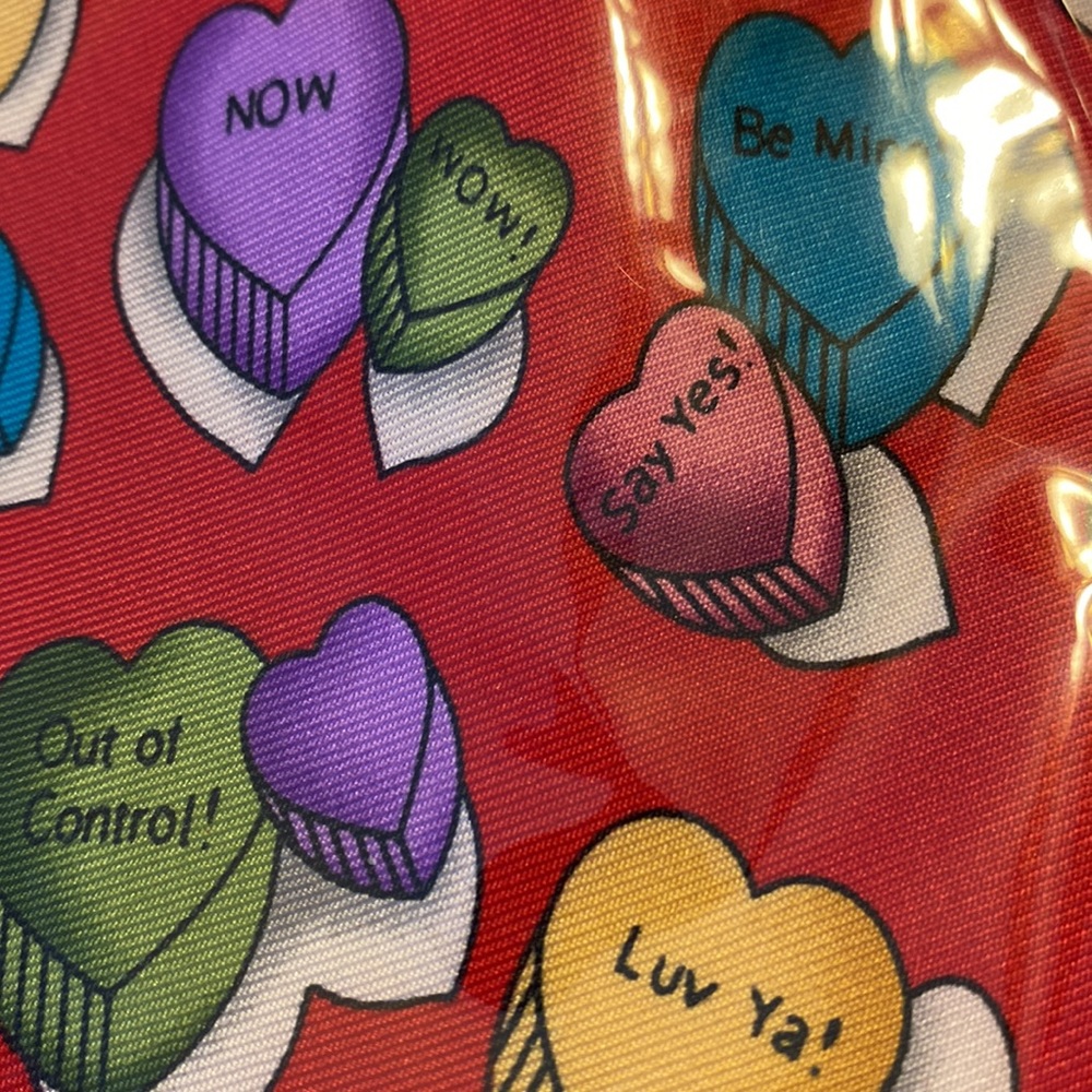 Mens Valentines candy heart necktie - Picture 3 of 4